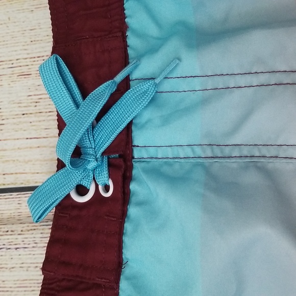 Hawke & Co Swim Trucks - Picture 5 of 9